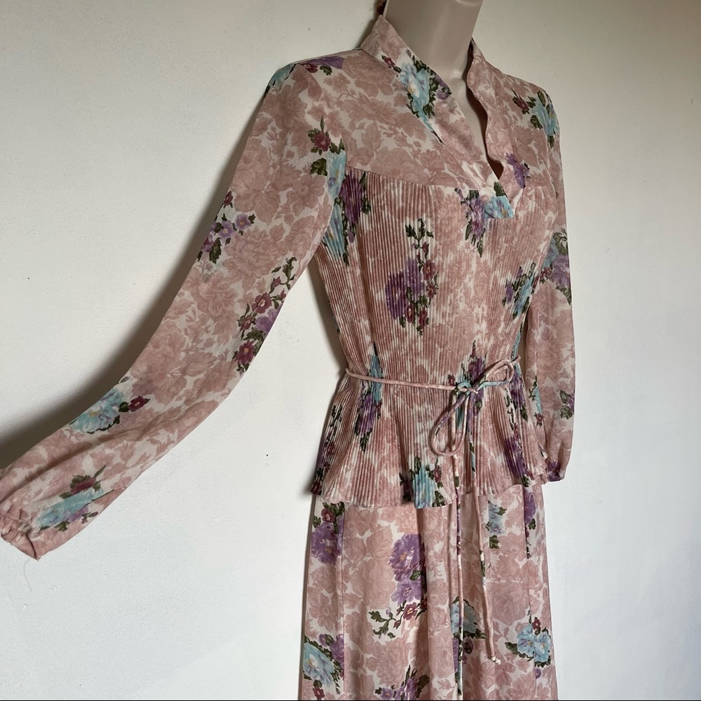 Vintage 70s Floral Sheer Pleated Dress